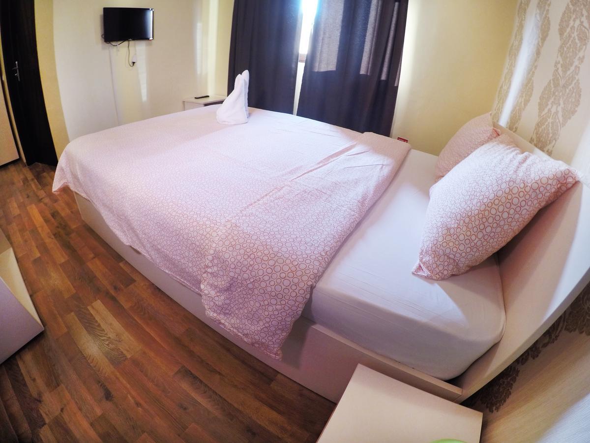 Hotel Bonsejour Brašov Exteriér fotografie
